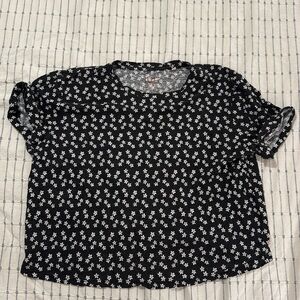 Boden Black Flower T-shirt Size 8
